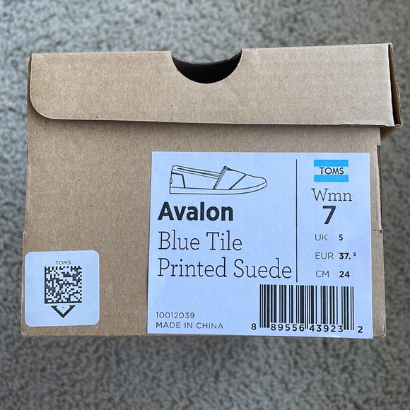 TOMS Avalon, blue tile suede, size 7, NWT - Picture 4 of 4